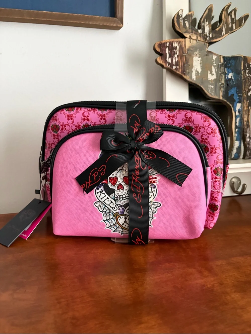 Ed Hardy Pink Skull Cosmetic Pouch set NWT ! *READ*